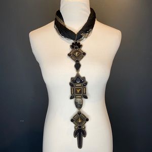 Bea Valdes choker statement piece